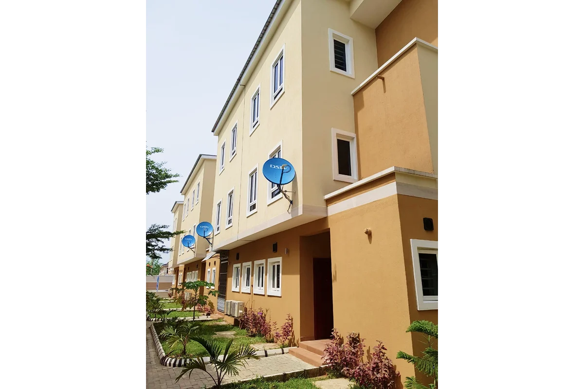 Magnolia Terrace 2