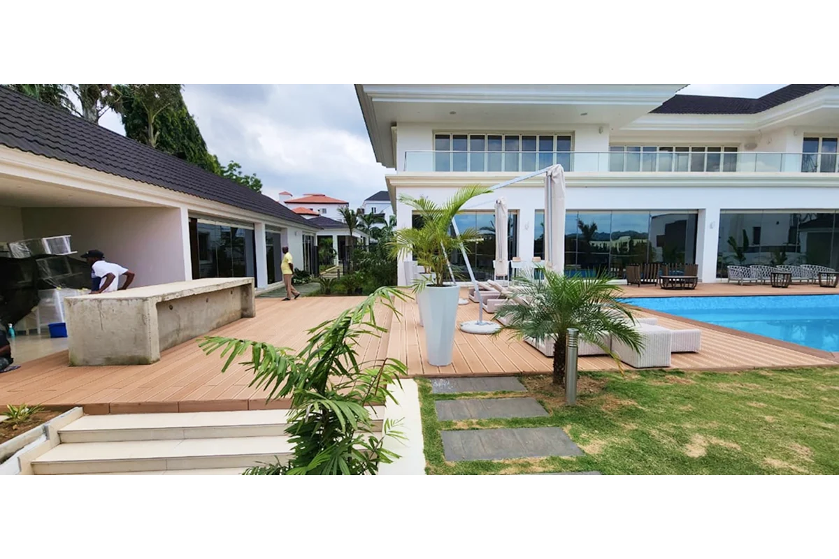Udi Hills 4